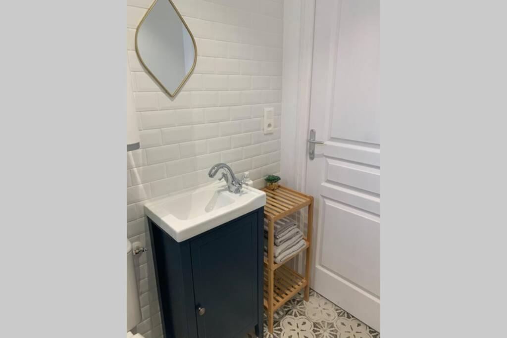 Le Travel, Studio Cosy Aux Pieds De La Gare Rennes Exteriör bild